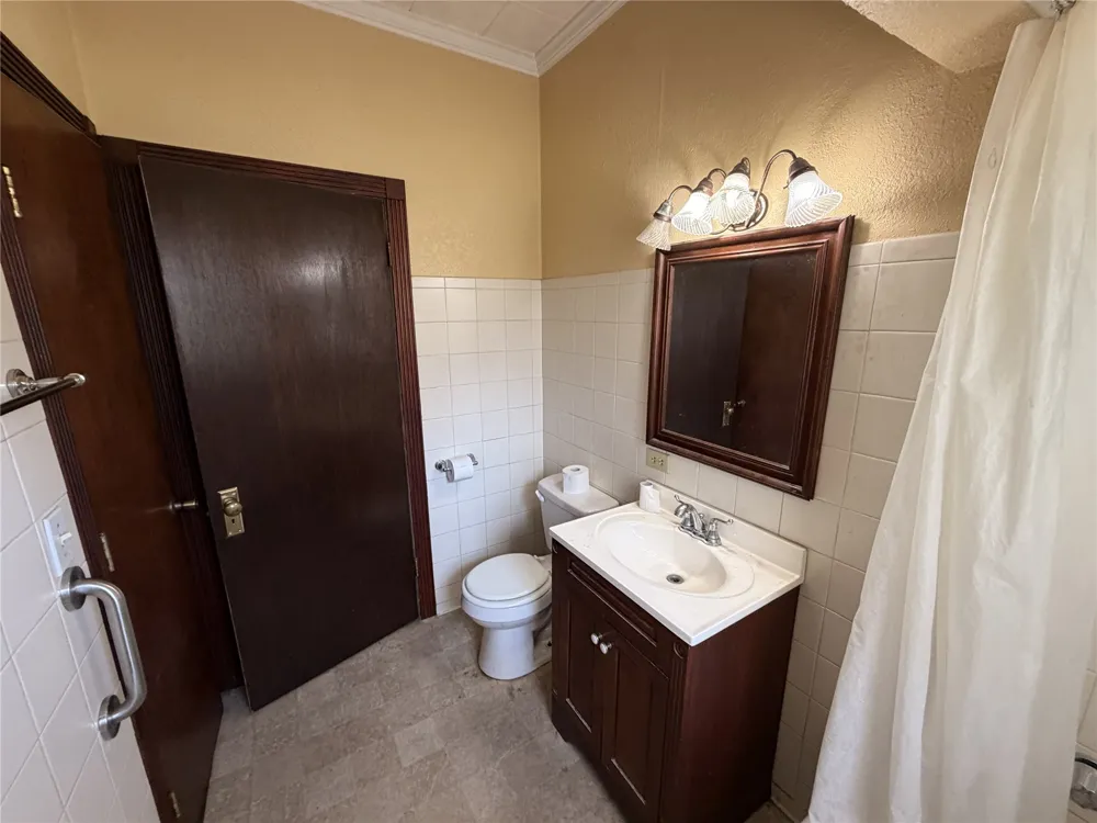 3218 E 3rd Street Tulsa, OK 74104