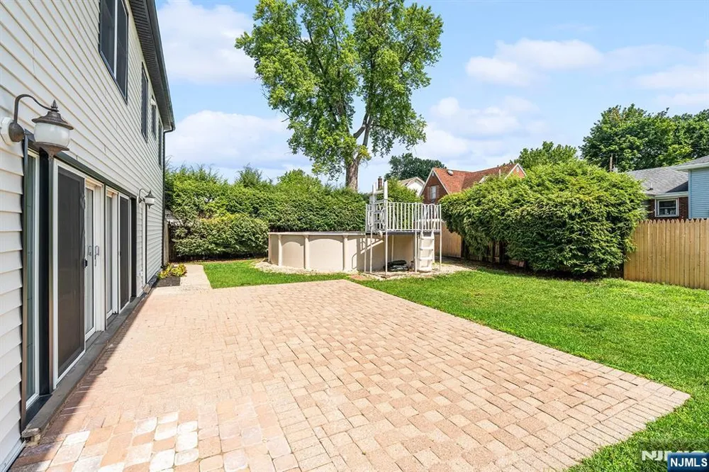 2-25 Kenneth Avenue Fair Lawn, NJ 07410