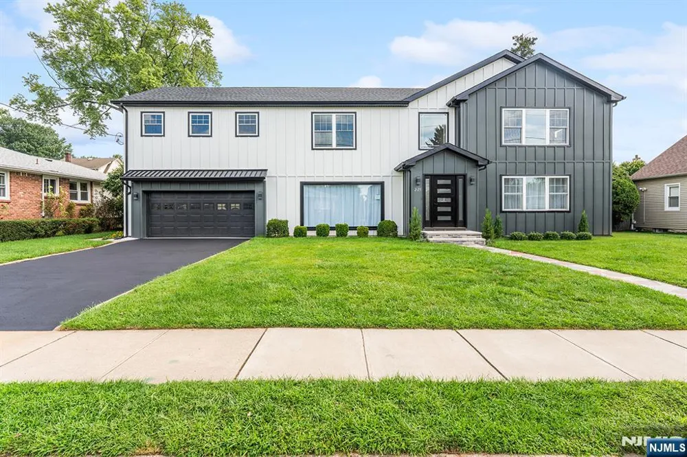 2-25 Kenneth Avenue Fair Lawn, NJ 07410
