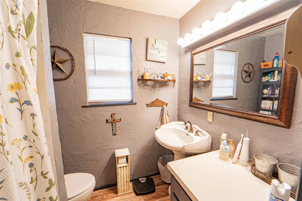 3001 County Road 305 Breckenridge, TX 76424