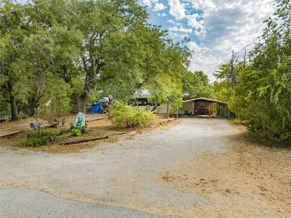3001 County Road 305 Breckenridge, TX 76424