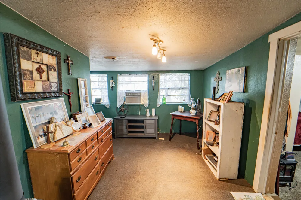 3001 County Road 305 Breckenridge, TX 76424