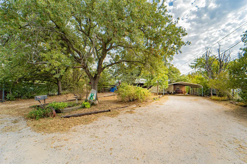 3001 County Road 305 Breckenridge, TX 76424