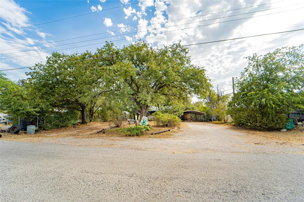 3001 County Road 305 Breckenridge, TX 76424