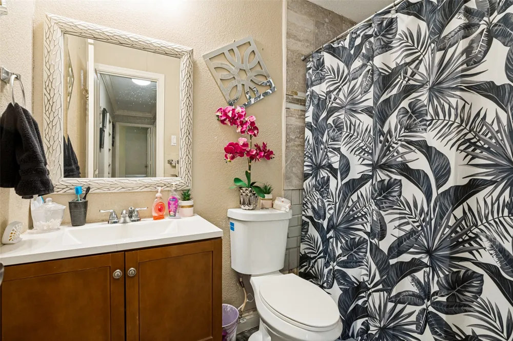 3802 Yellowstone Street Irving, TX 75062