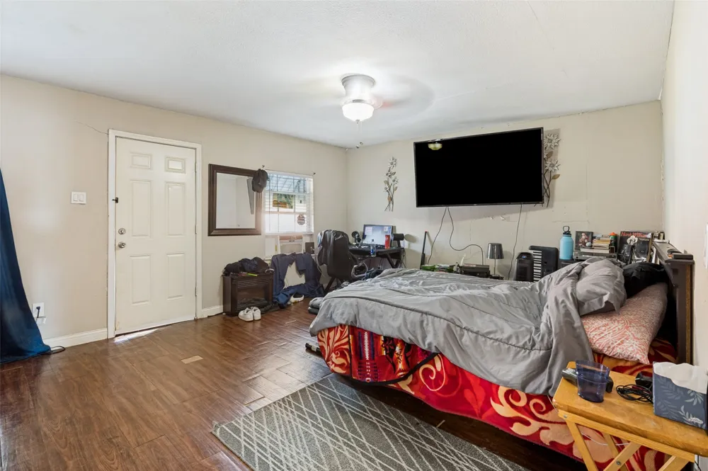 3802 Yellowstone Street Irving, TX 75062