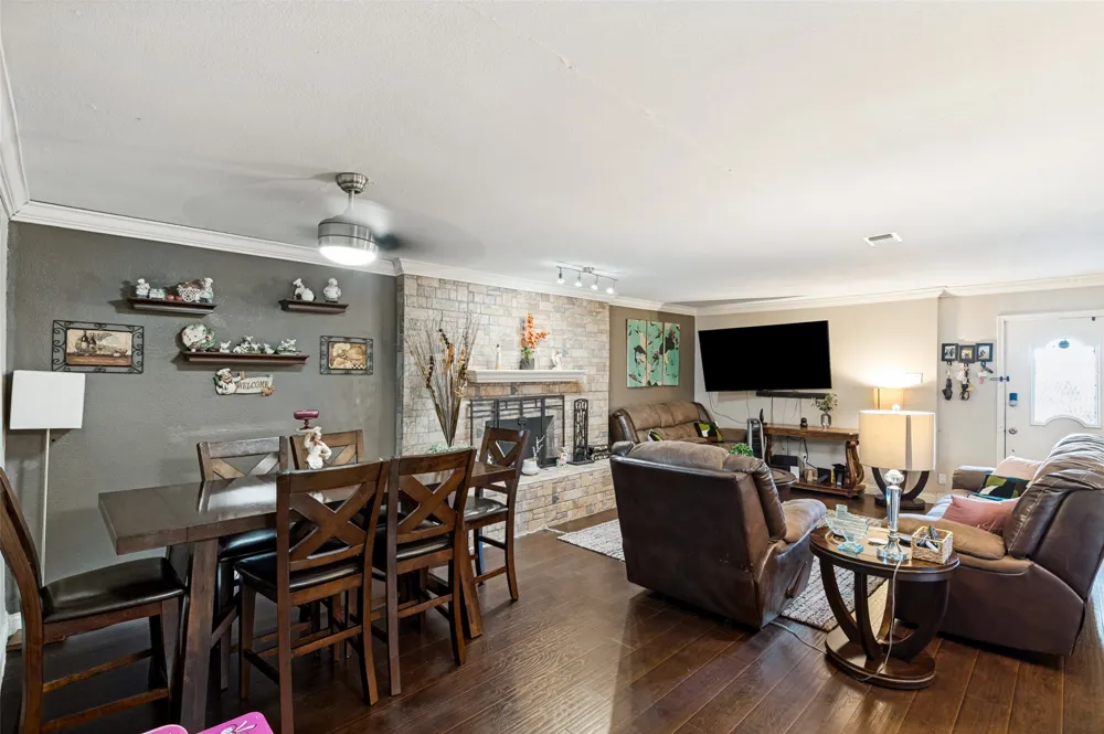 3802 Yellowstone Street Irving, TX 75062