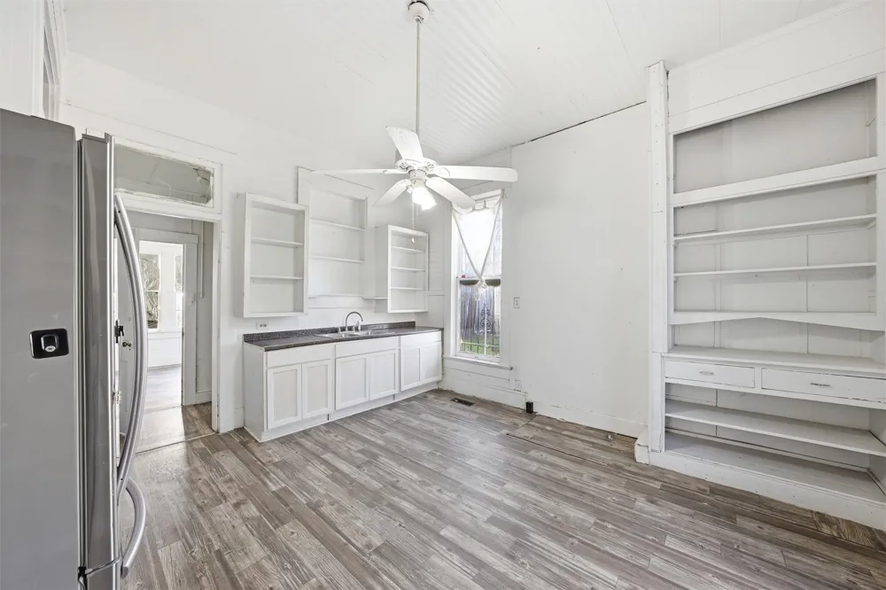 1601 Columbus Avenue Waco, TX 76701