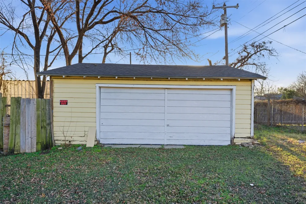 1601 Columbus Avenue Waco, TX 76701