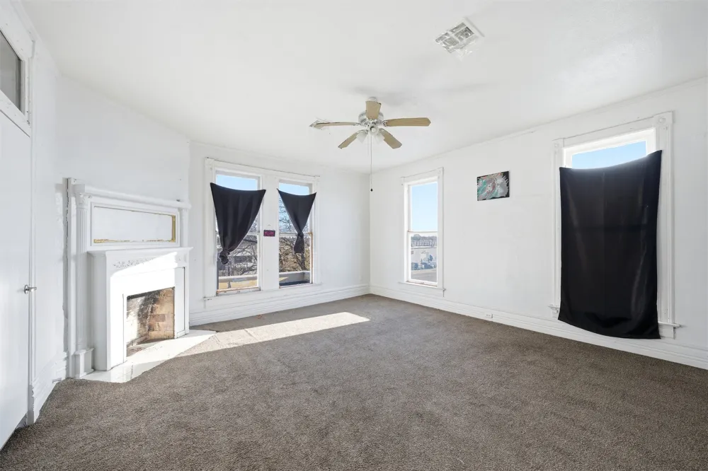 1601 Columbus Avenue Waco, TX 76701