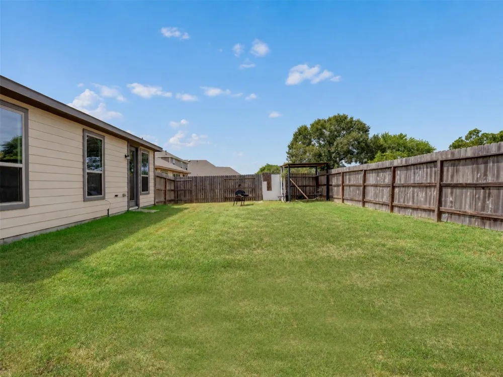 6011 Whitewing Road Rosenberg, TX 77469