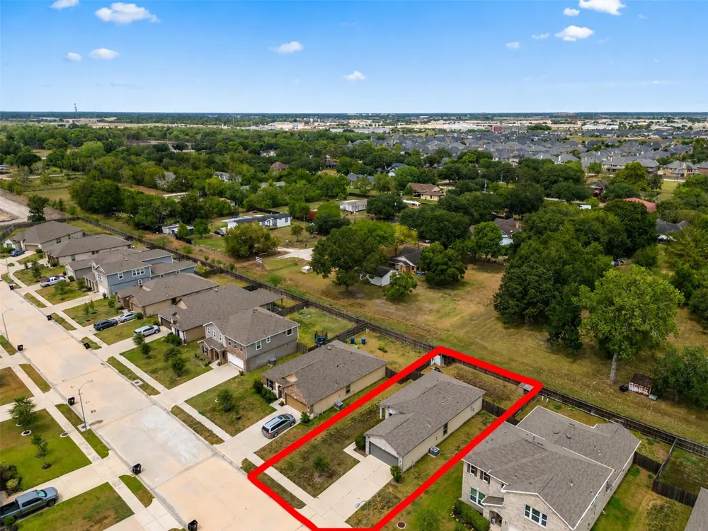 6011 Whitewing Road Rosenberg, TX 77469