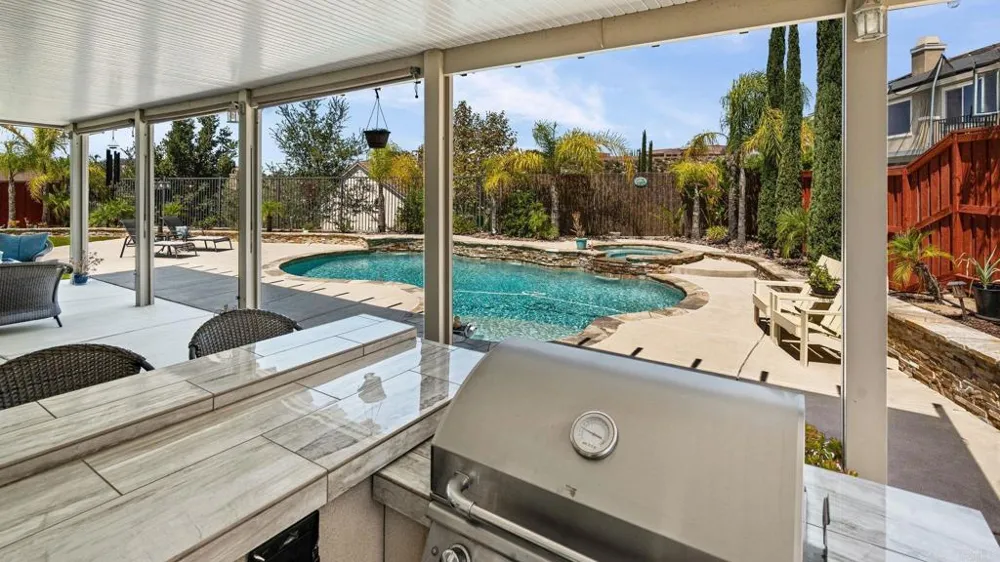 33982 Baystone Street Temecula, CA 92592