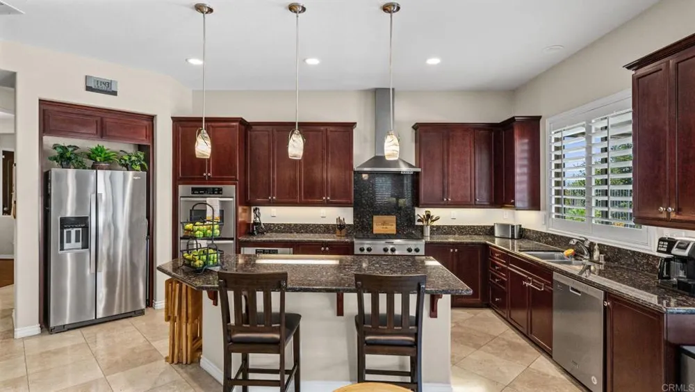 33982 Baystone Street Temecula, CA 92592