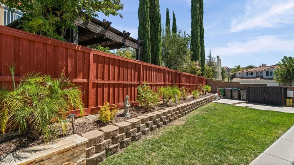 33982 Baystone Street Temecula, CA 92592
