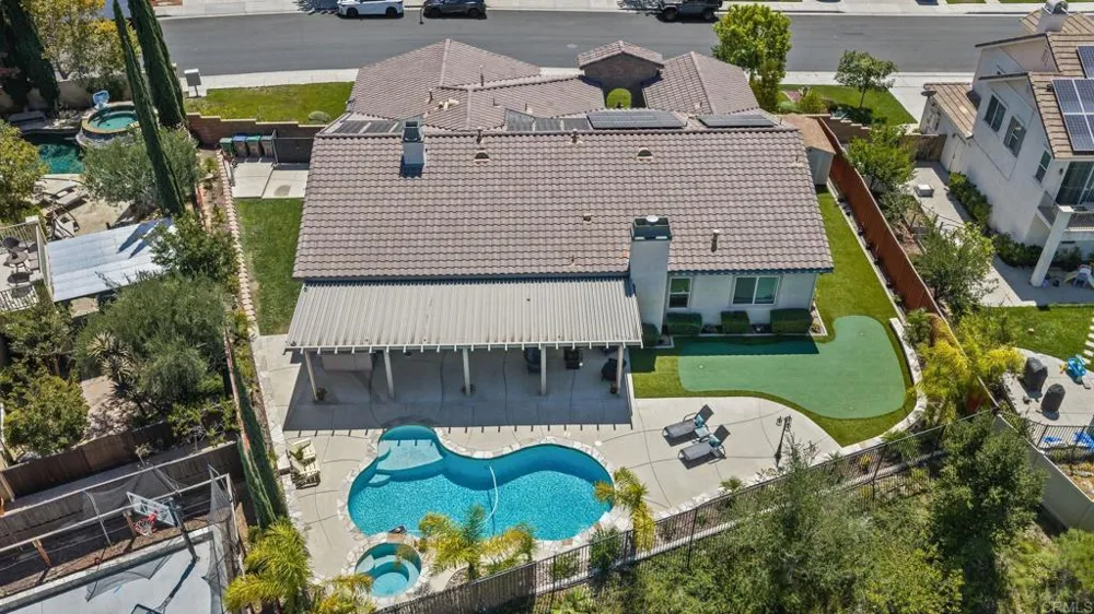 33982 Baystone Street Temecula, CA 92592