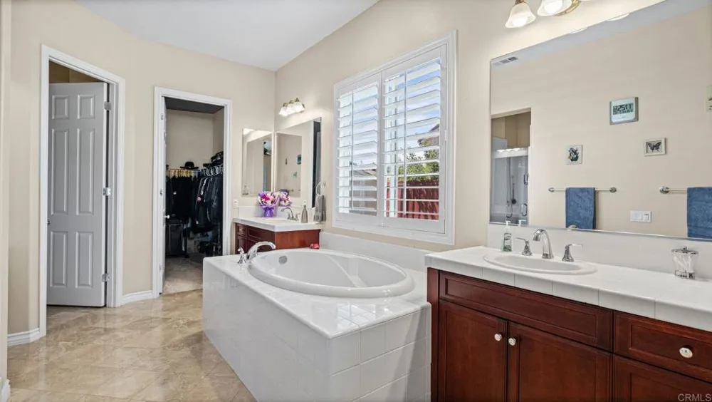 33982 Baystone Street Temecula, CA 92592