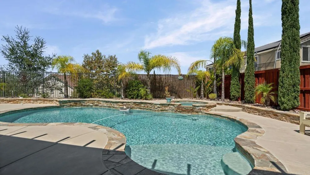 33982 Baystone Street Temecula, CA 92592