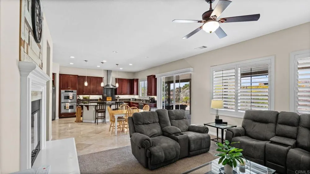 33982 Baystone Street Temecula, CA 92592