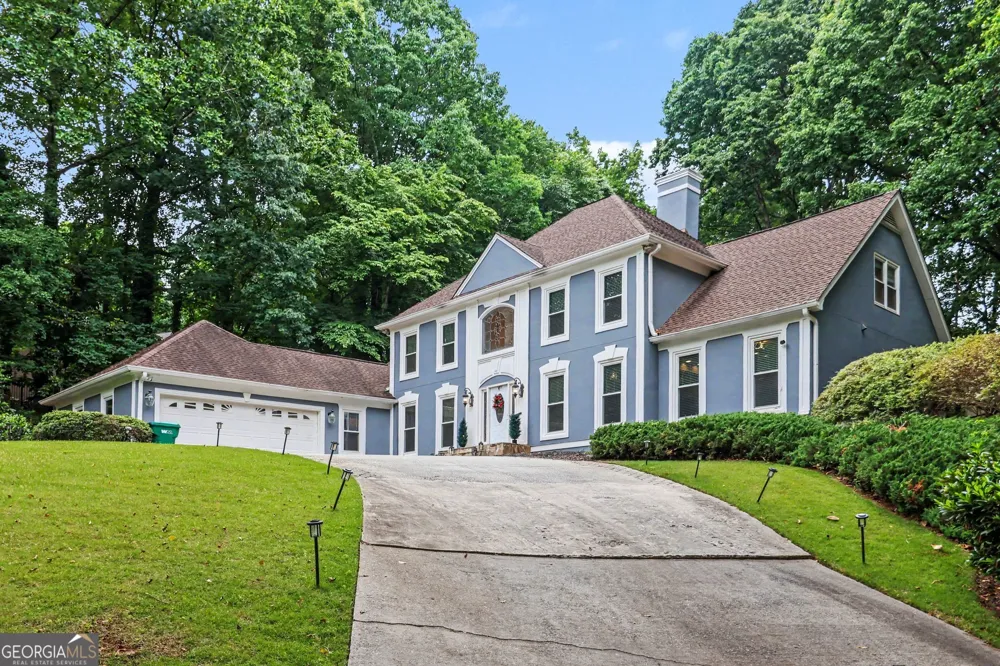 590 Valley Hall DR Atlanta, GA 30350