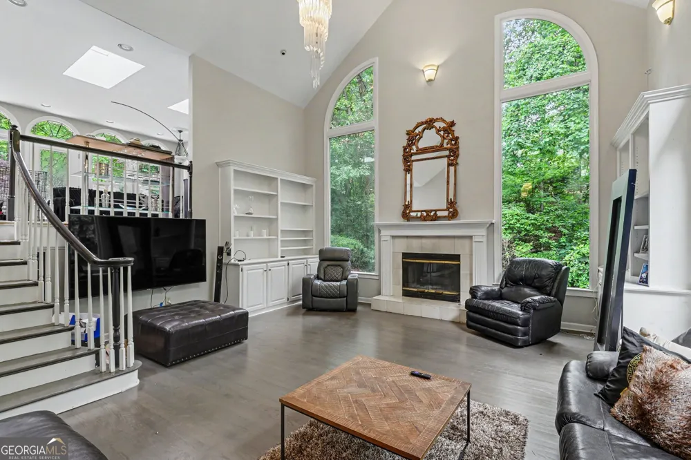 590 Valley Hall DR Atlanta, GA 30350