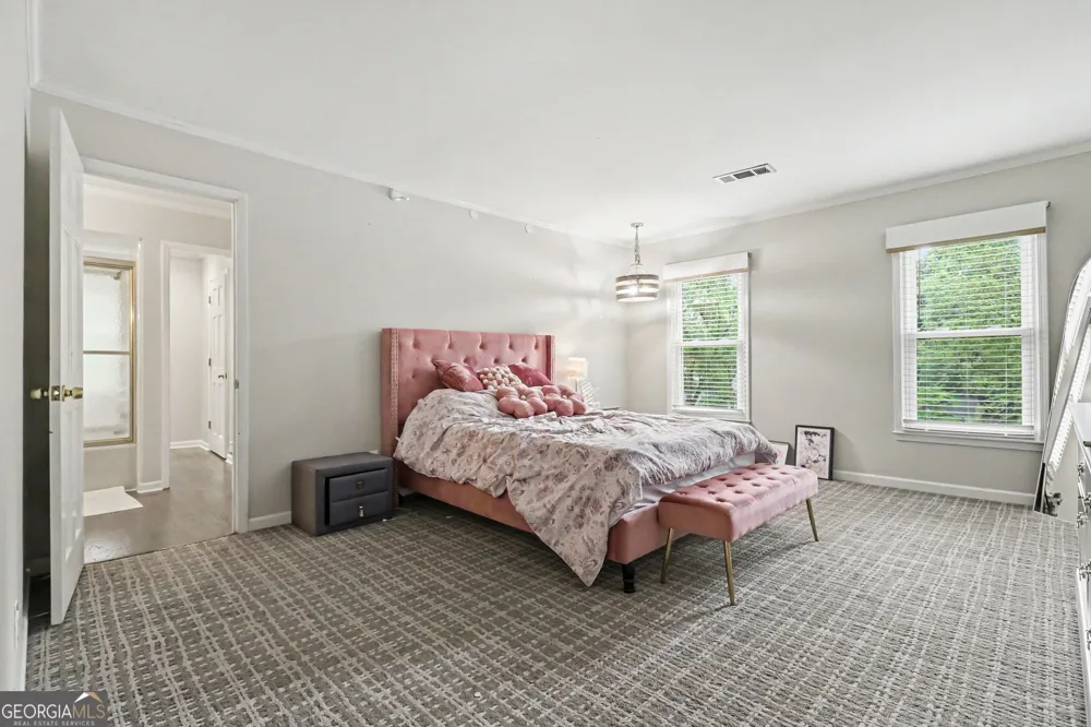 590 Valley Hall DR Atlanta, GA 30350