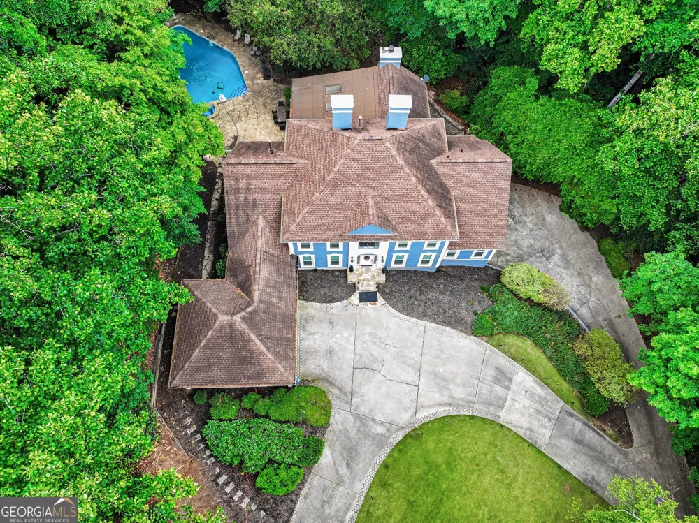 590 Valley Hall DR Atlanta, GA 30350