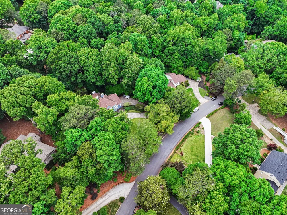 590 Valley Hall DR Atlanta, GA 30350