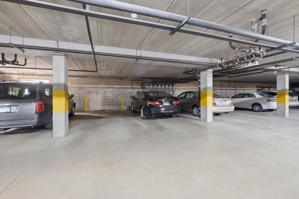 32 11th Avenue S #216 Hopkins, MN 55343