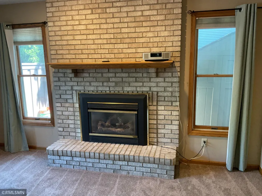 2145 14th Avenue E North Saint Paul, MN 55109