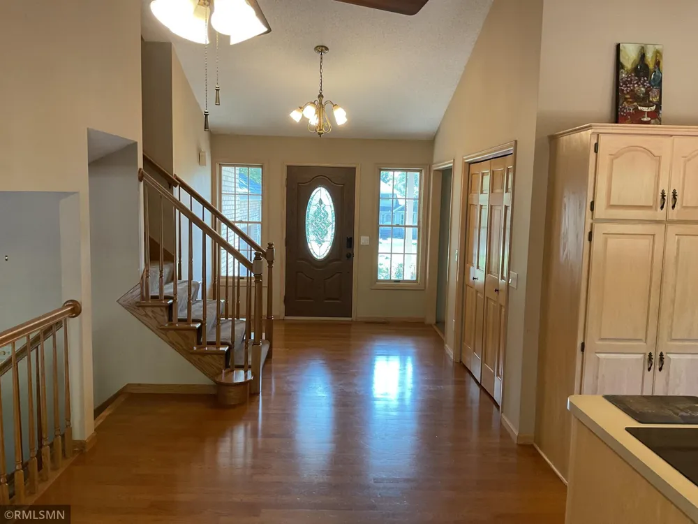 2145 14th Avenue E North Saint Paul, MN 55109