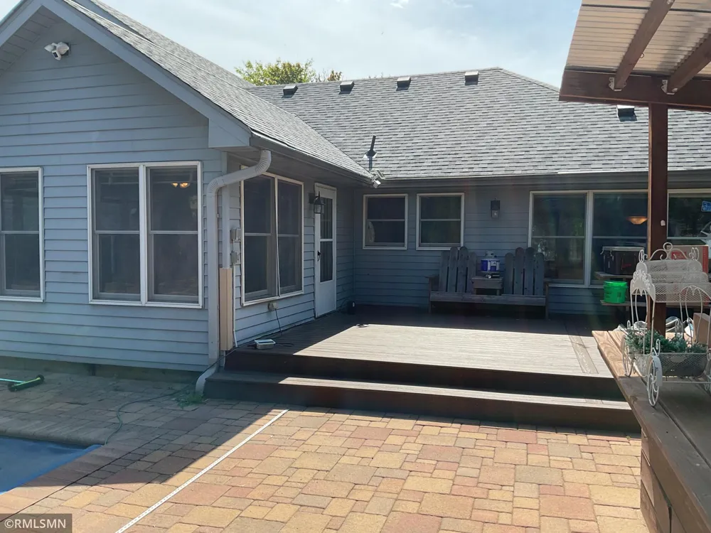2145 14th Avenue E North Saint Paul, MN 55109
