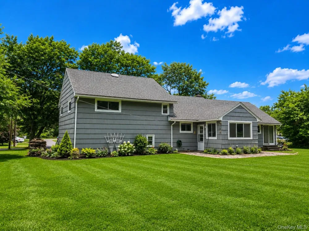10 Eastland Avenue Call Listing Agent, NY 12078