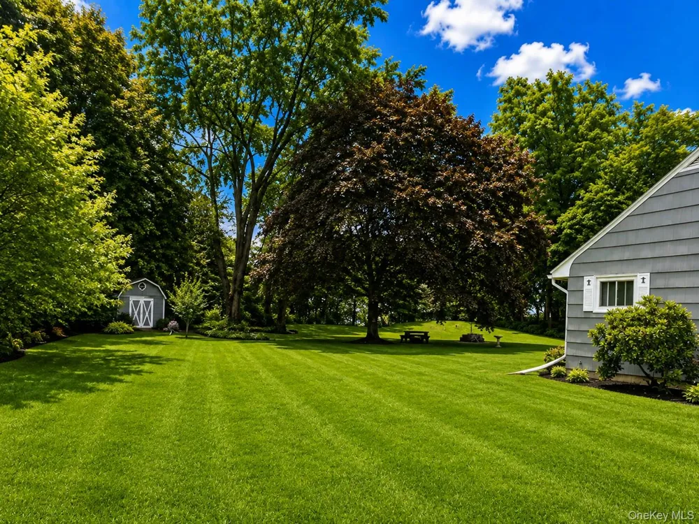 10 Eastland Avenue Call Listing Agent, NY 12078