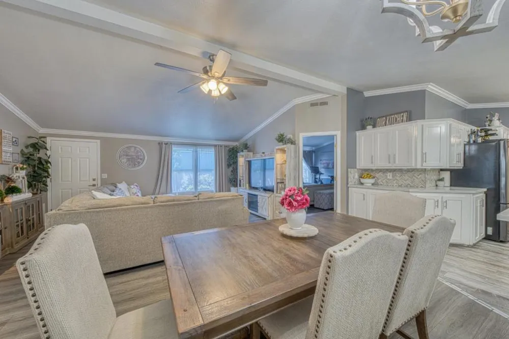 255 E Bolivar Street #174 Salinas, CA 93906