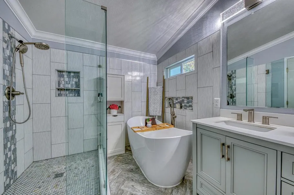 255 E Bolivar Street #174 Salinas, CA 93906