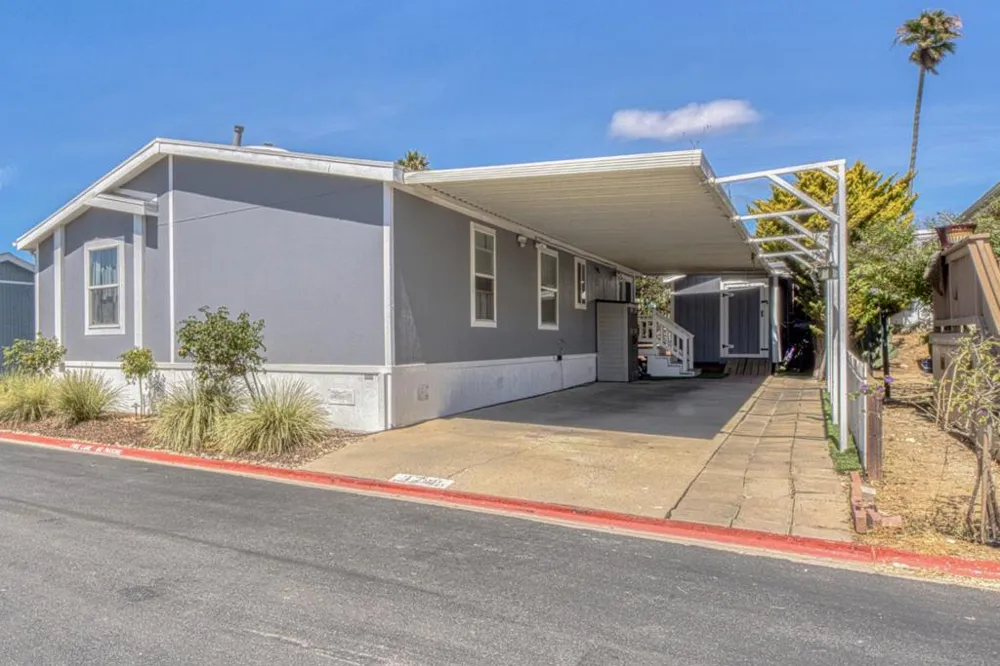 255 E Bolivar Street #174 Salinas, CA 93906