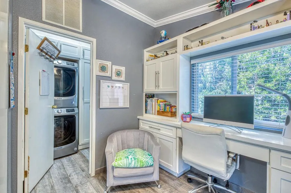 255 E Bolivar Street #174 Salinas, CA 93906
