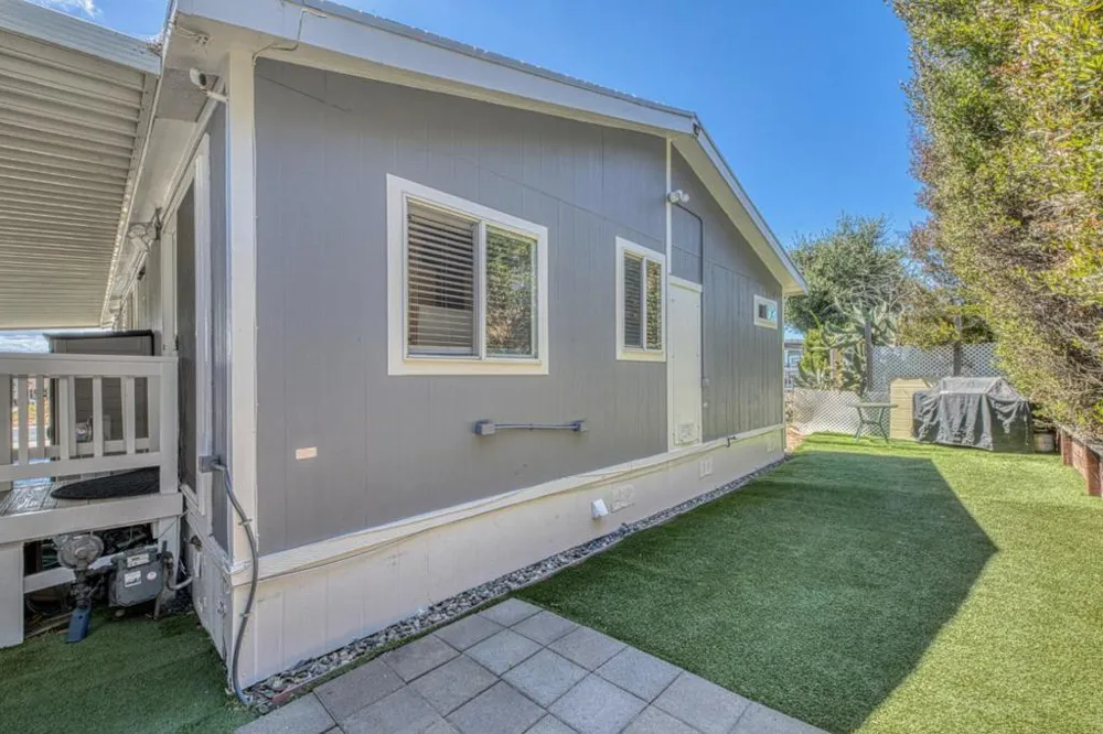 255 E Bolivar Street #174 Salinas, CA 93906