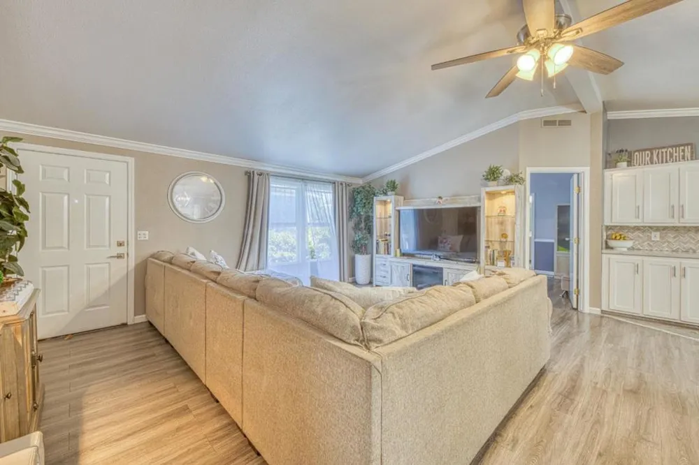 255 E Bolivar Street #174 Salinas, CA 93906
