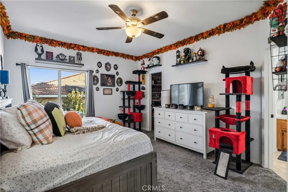 42031 Crestland Lancaster, CA 93536