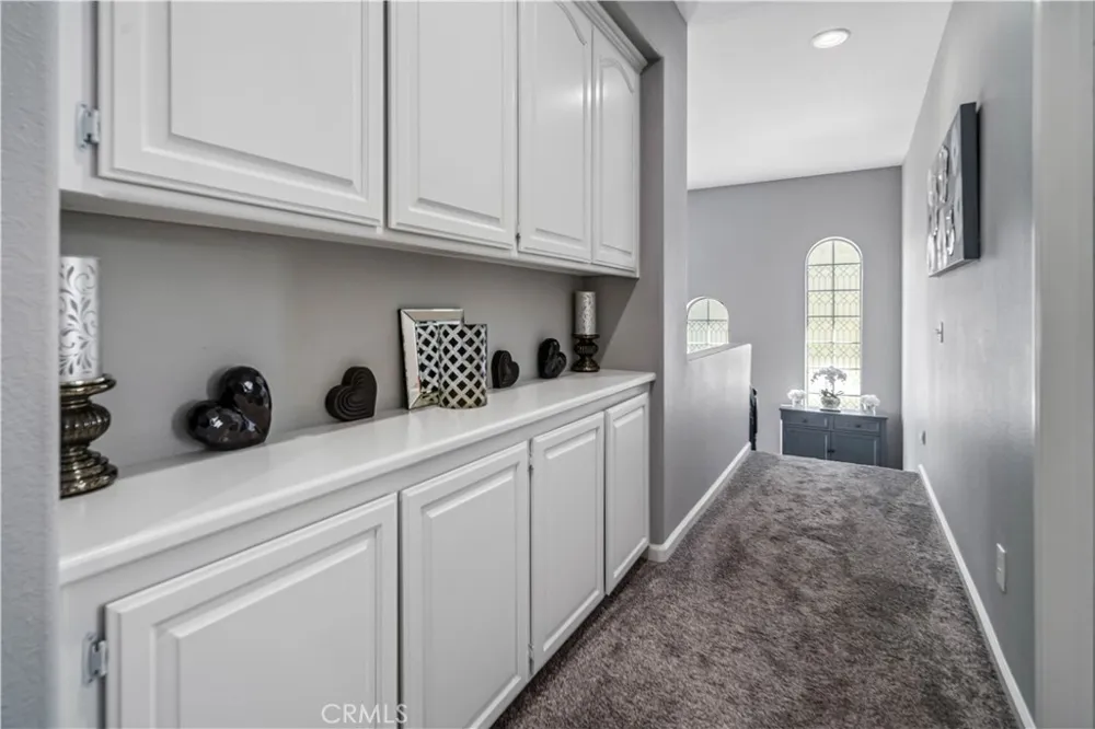 42031 Crestland Lancaster, CA 93536