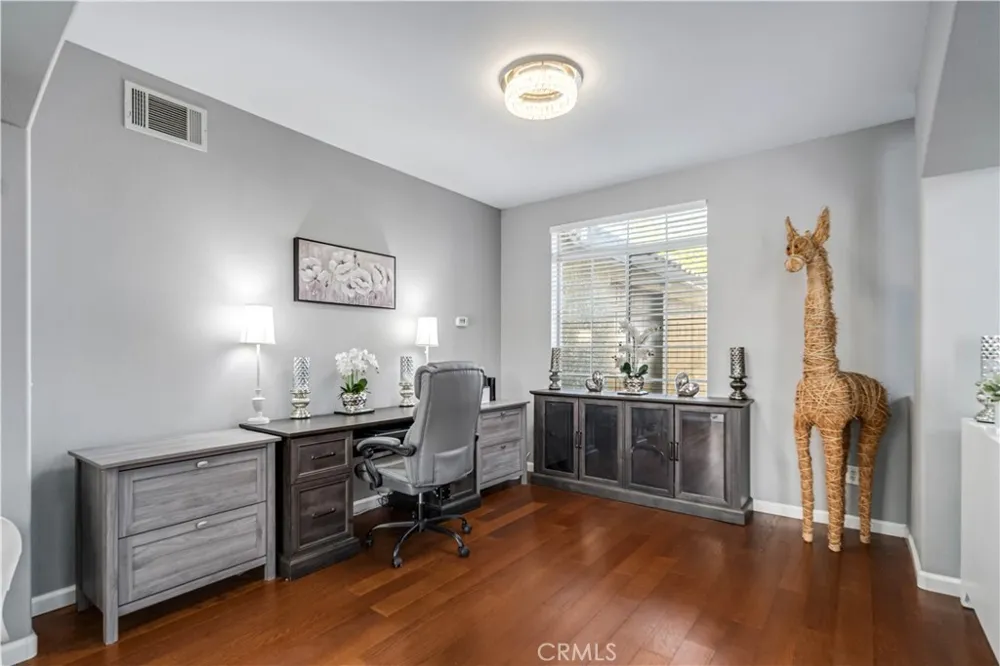42031 Crestland Lancaster, CA 93536