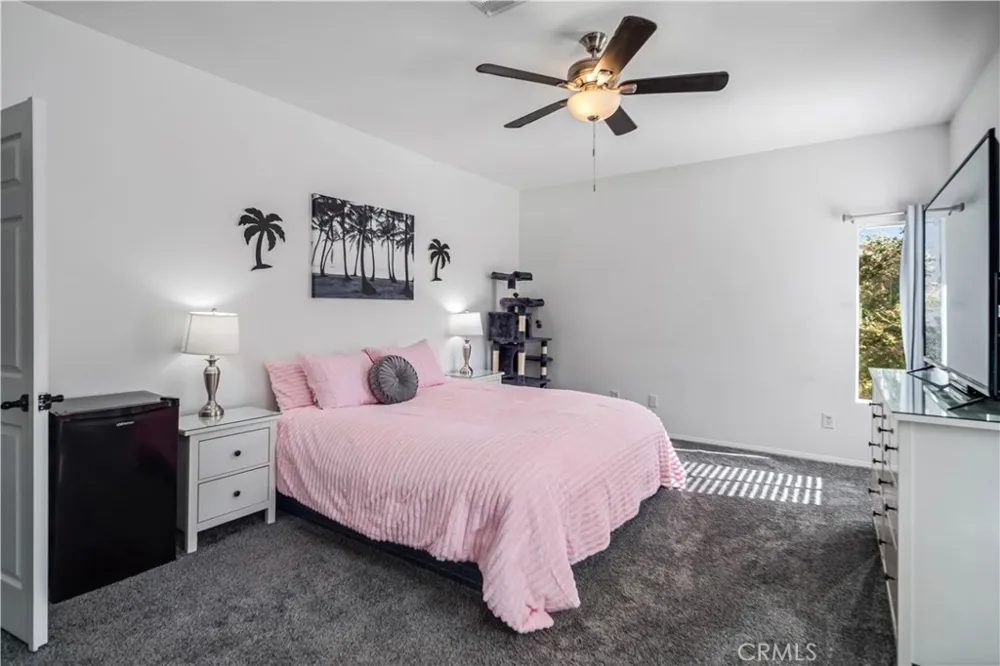 42031 Crestland Lancaster, CA 93536