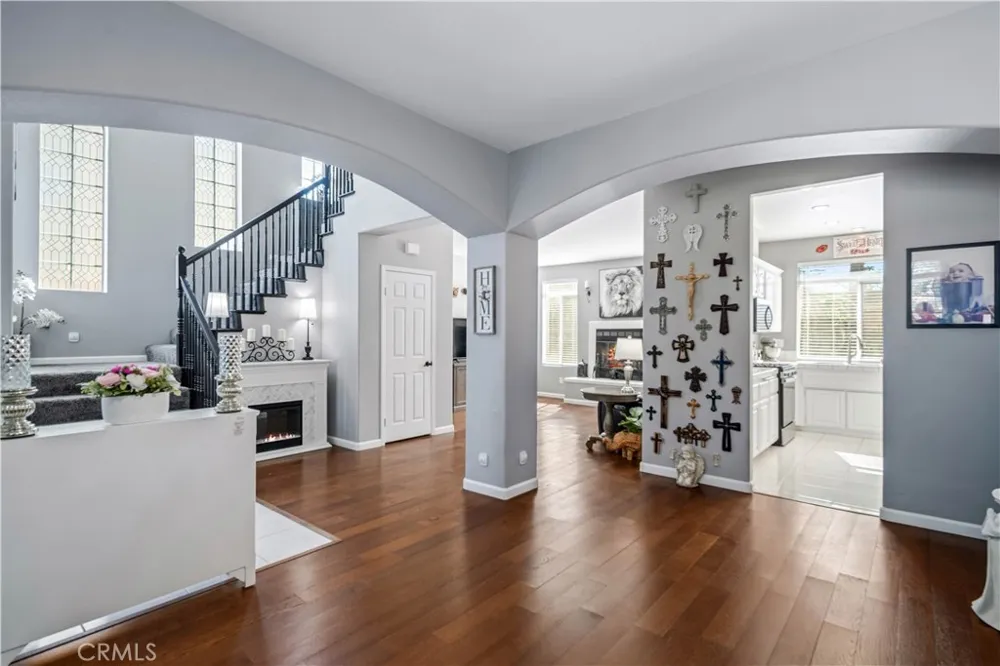 42031 Crestland Lancaster, CA 93536