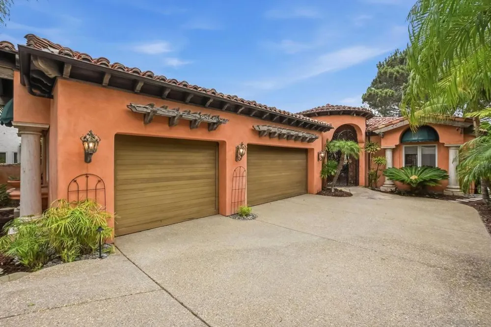 741 Rosecrans San Diego, CA 92106