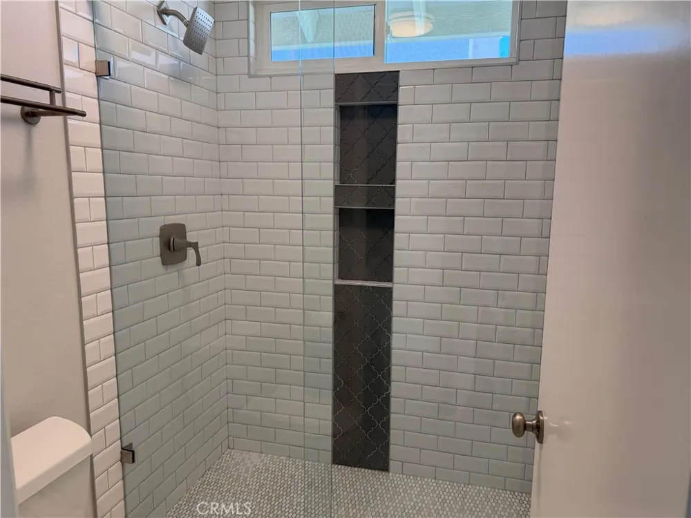 1 Amberleaf Irvine, CA 92614