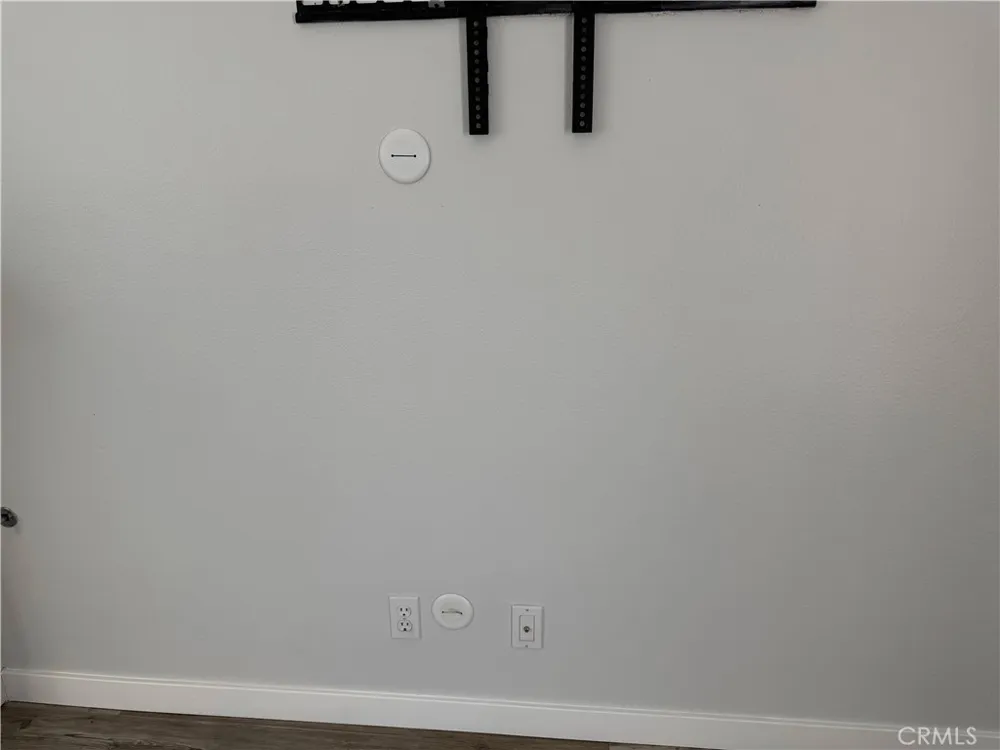 1 Amberleaf Irvine, CA 92614
