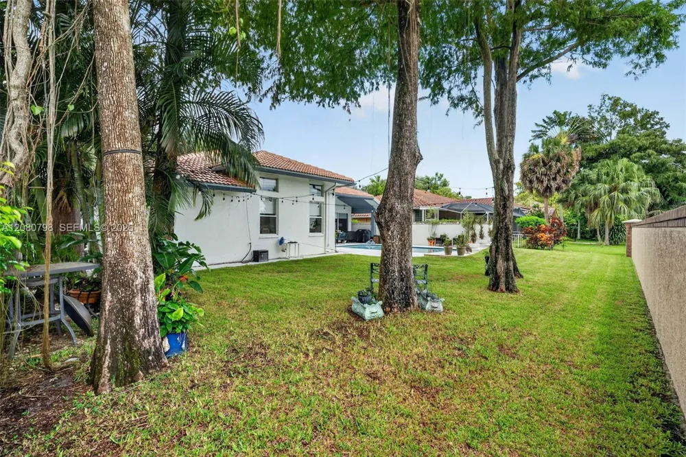 6640 NW 41st St Coral Springs, FL 33067