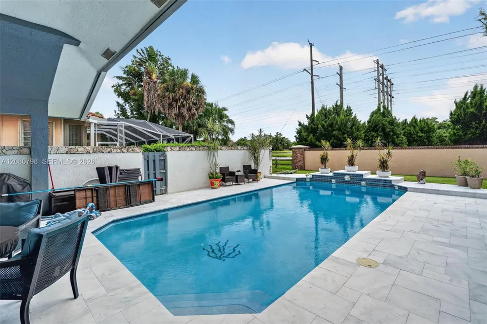 6640 NW 41st St Coral Springs, FL 33067